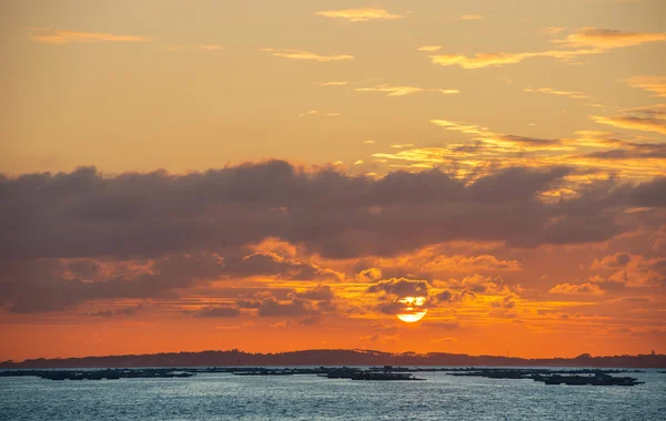 Orangefarbener Sonnenuntergang — Stockfoto