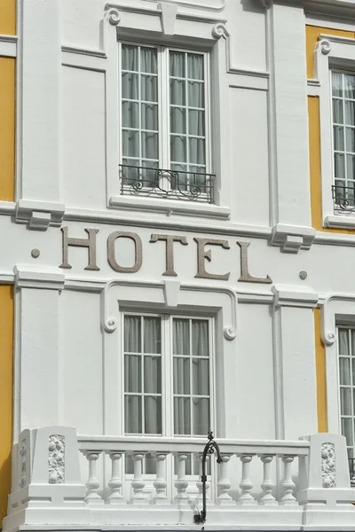 Vývěsní štít hotelu — Stock fotografie