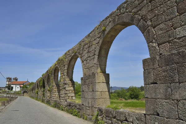 Eski acqueduct — Stok fotoğraf