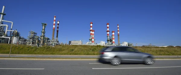 Oil refinery — Stock Photo, Image