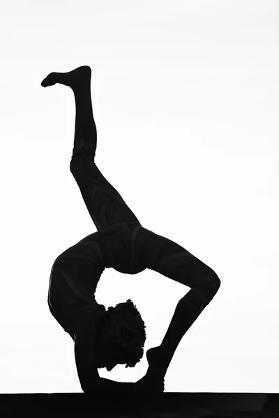 Women practicing yoga — Stock Photo, Image