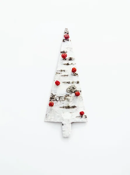 Christmas tree shaped birch bark. Greeting card — Stock Photo, Image