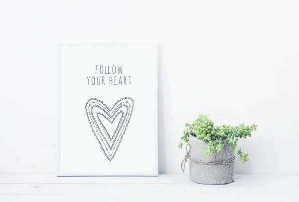 Motivationele poster Follow Your Heart — Stockfoto