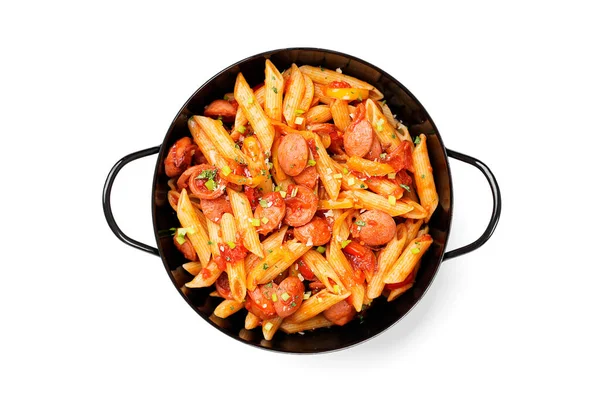 面食配烤香肠和番茄酱 配意大利芝士 在白色背景下隔离 — 图库照片