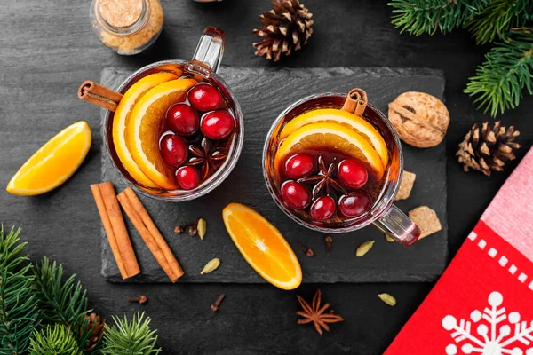 Vino Caliente Navidad Gluhwein Con Especias Rodajas Naranja — Foto de Stock