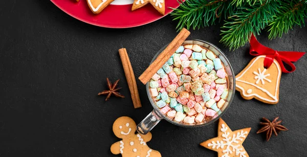 Weihnachten Hausgemachte Lebkuchen Und Heiße Schokolade Draufsicht Hintergrund Weihnachtsurlaub — Stockfoto