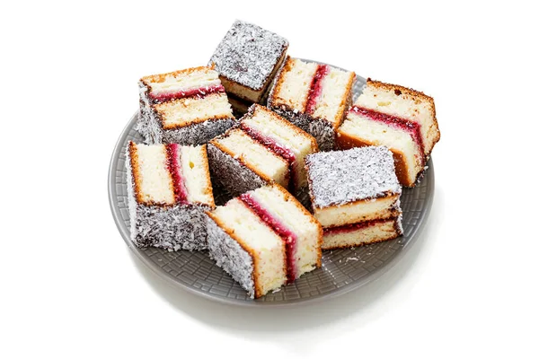 Bolo Lamington Australiano Com Geléia Framboesa Molho Chocolate Polvilhado Com — Fotografia de Stock