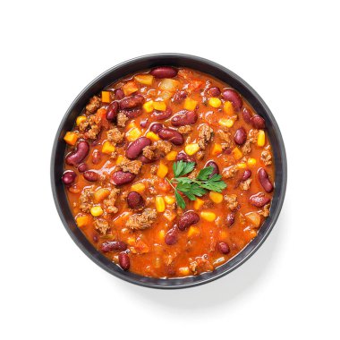 Geleneksel Meksika yemeği Chili con carne ile kıyma ve kırmızı fasulye. beyaz arkaplanda izole