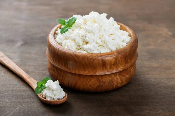 Organic Cottage Cheese Wooden Bowl — Stock Photo, Image