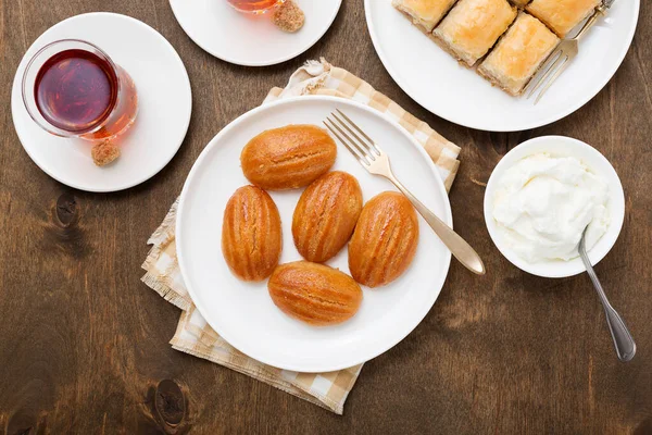 Sekerpare Traditionelles Türkisches Dessert Mit Sirup Ramadan Und Festtagsschmaus — Stockfoto