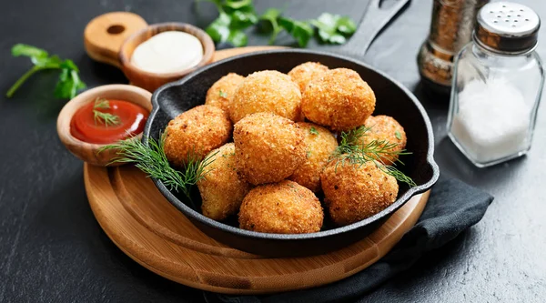 Potato Croquettes Mashed Potatoes Balls Breaded Deep Fried Served Different — Stock Photo, Image