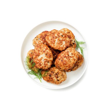 Beyaz arka planda izole edilmiş sığır eti, domuz eti ya da tavuk etiyle sulu ev yapımı pirzola. en üstteki görünüm