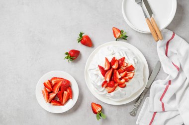 Ev yapımı lezzetli kremalı 