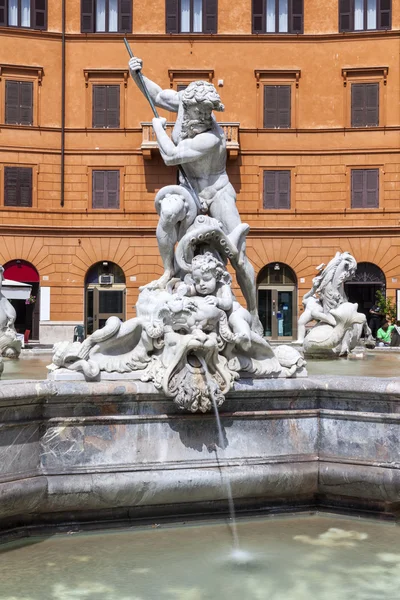Neptün Çeşmesi Piazza Navona, Roma'nın heykeli — Stok fotoğraf