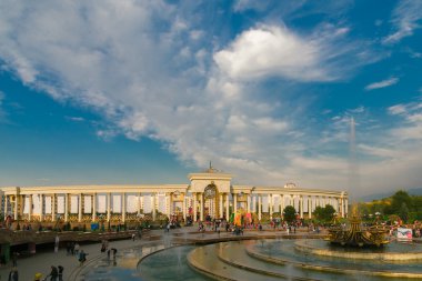 Almatı park ilk Cumhurbaşkanı
