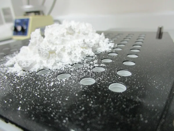 Kapsül yapmak için makine