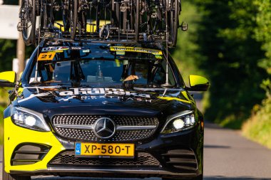 PORBKA NEAR BIELSKO-BIALA, POLAND - 13 AĞUSTOS 2021: Bisiklet yarışı 