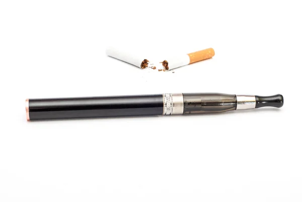 Electronic Cigarette and cigarette against white background — Stock Photo, Image