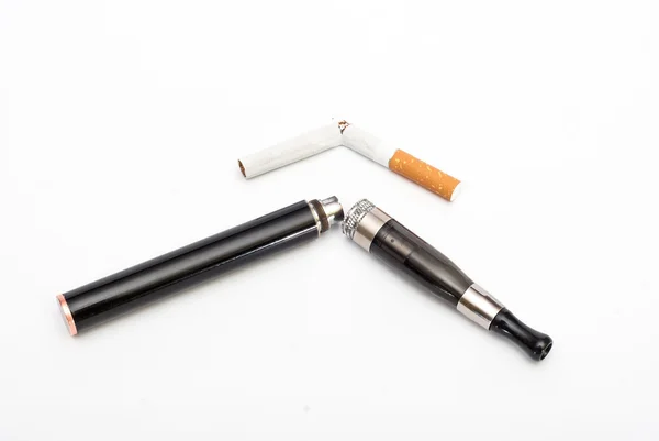 Electronic Cigarette and cigarette against white background — Stock Photo, Image