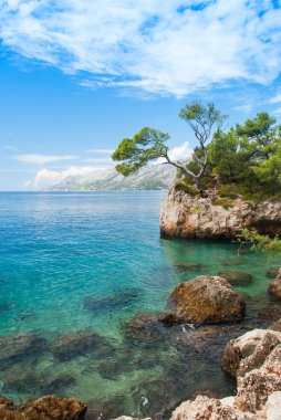 Brela içinde ünlü rock