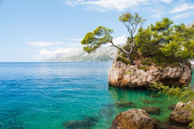 Brela içinde ünlü rock