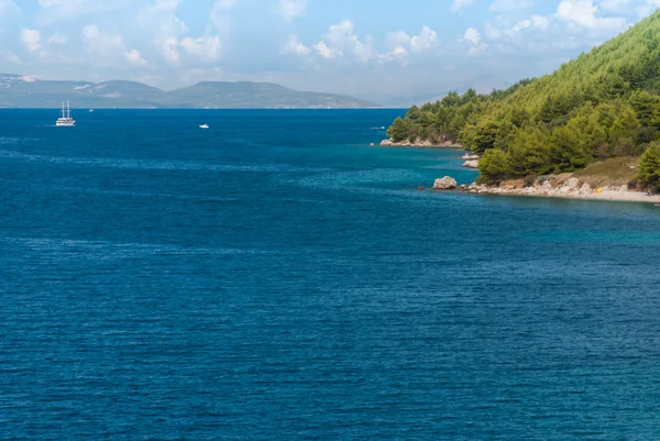 Croatian beach, Makarska Riviera — Stock Photo, Image