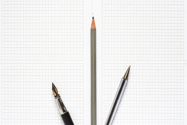 Penna, penna och papper — Stockfoto