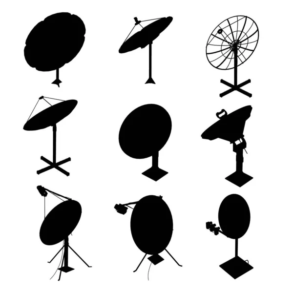 Set mit Silhouetten von Satellitenschüsseln isoliert auf weißem Hintergrund. Vektorillustration — Stockvektor