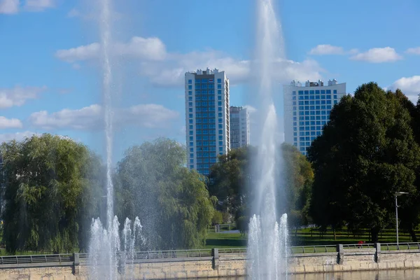 Minsk Vitryssland Augusti 2020 Översikt Över Ett Bostadsområde Bostadshus Med — Stockfoto