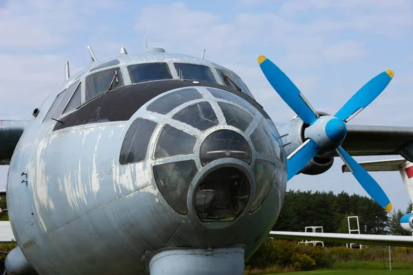 Minsk Belarus September 2020 Old Propeller Driven Cargo Plane Open — Stock Photo, Image