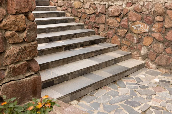 Escalera Vintage Que Sube Una Antigua Ciudad Europea — Foto de Stock