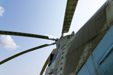 Askeri helikopter pervane ayrıntıları. Yaklaş.