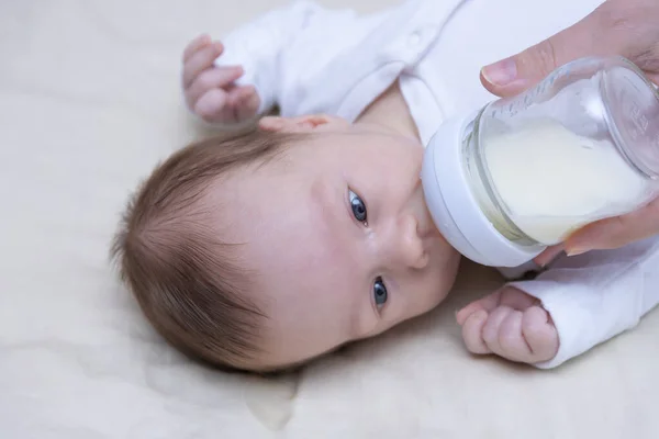 Little Newborn Boy Drinks Milk Bottle Pacifier Concept Healthy Eating — Stock Photo, Image