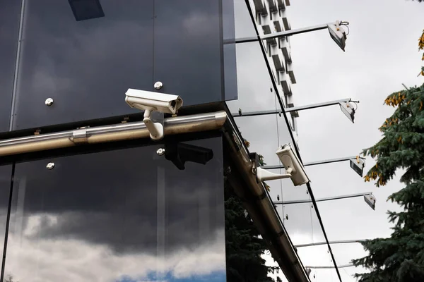 Камера Наблюдения Городское Видео Фасаде Офисного Здания Система Распознавания Лиц — стоковое фото
