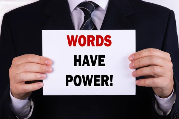 Empresário Segurando Cartão Com Texto Words Have Power — Fotografia de Stock