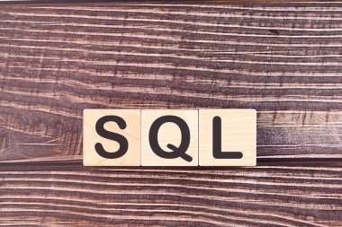 Tahta küplerle ilgili SQL metin Yapılandırılmış Sorgu Dili, dil kavramı.