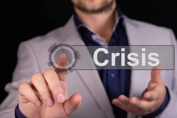 Бизнесмен Нажимает Кнопку Пальцем Текстом Crisis Концепция Бизнеса — стоковое фото