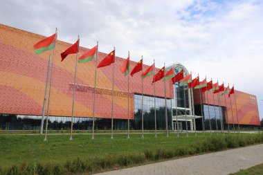 Minsk, Belarus - 20 Ağustos 2020: China-Belarus Endüstriyel Park Büyük Taş