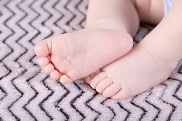 Baby Feet Tiny Toddler Feet Close — Stock Photo, Image