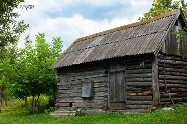 Old Wooden Bathhouse House Green Lawn — Stock Photo, Image