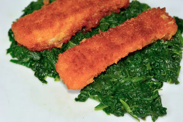 Balık ve ıspanak