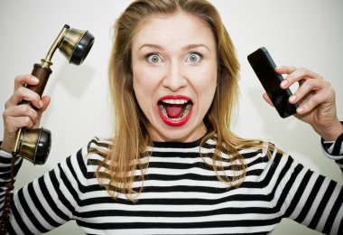 Hattı meşgul kadın