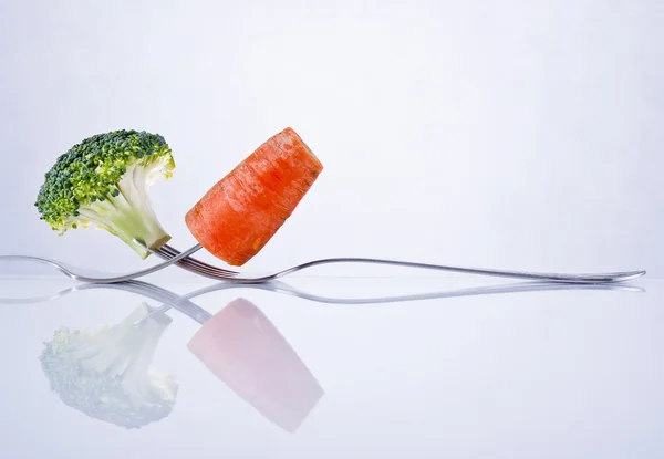 Broccoli and carrot composition — Stock Photo, Image