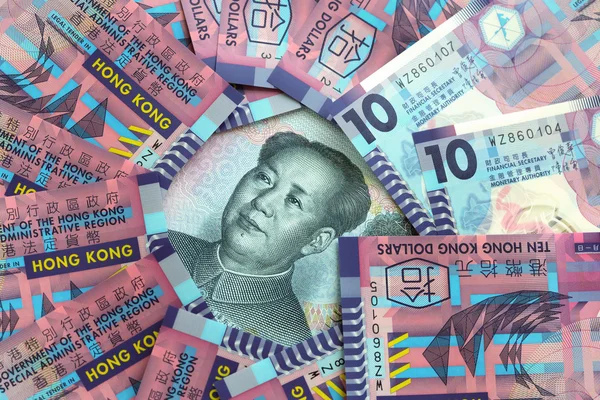 Hong Kong dollar naast elkaar tegen de Chinese Yuan — Stockfoto
