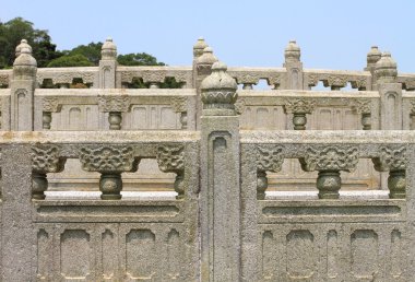 Po Lin tapınağın oryantal mimarisi