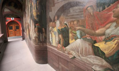 İsviçre Basel Belediye Binası