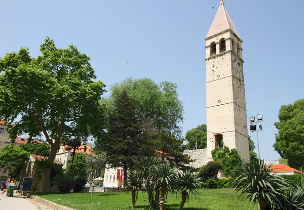 Historické věži ve staré město Split — Stock fotografie