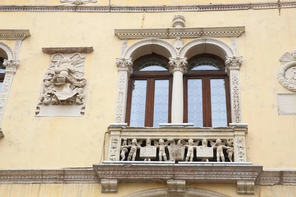 Historická Architektura Belluna Itálii — Stock fotografie