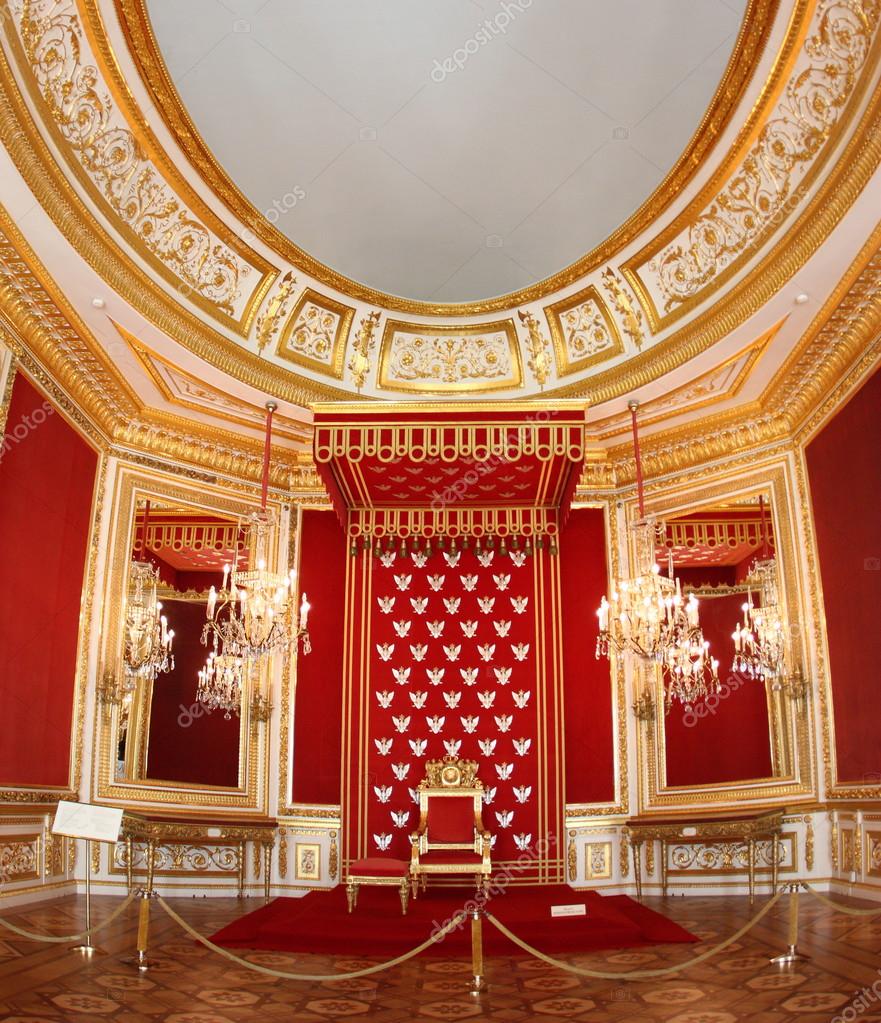 Polish king's throne in Warsaw Palace – Stock Editorial Photo © ohmaymay  #54649847