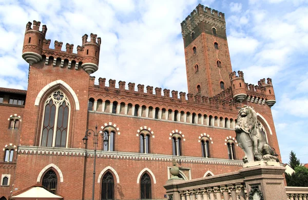 Architettura medievale di Asti — Foto Stock